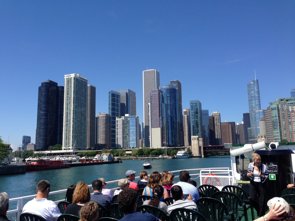 Architectural boat tour